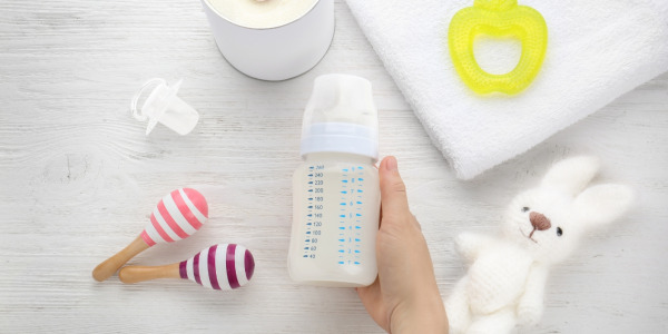 Nowoczesny, wielofunkcyjny podgrzewacz butelek - odkrycie 2021 roku